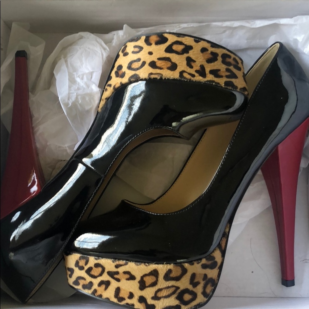 Multicolored Platform Heel